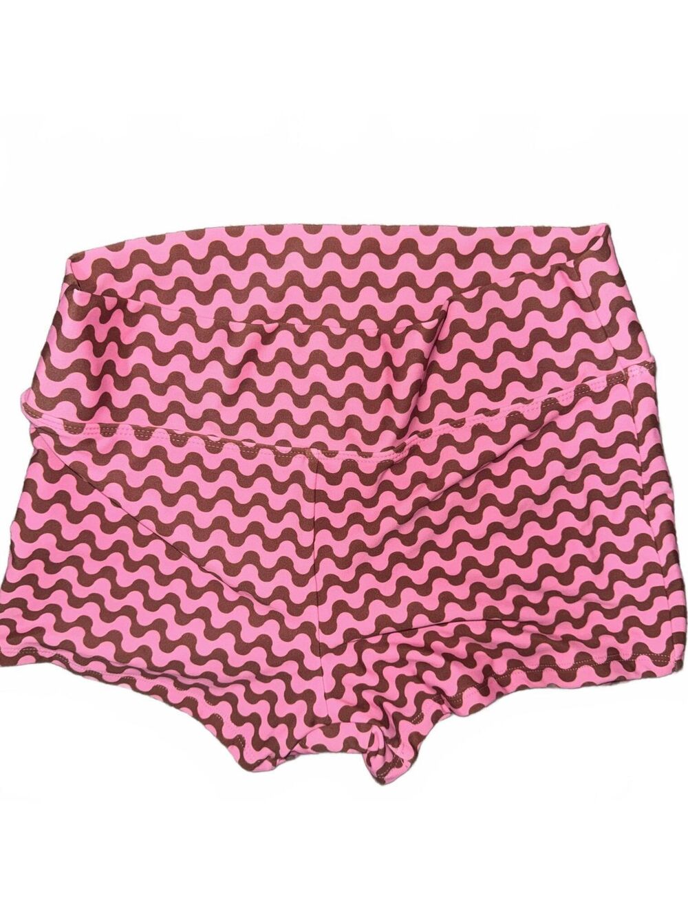 Wild Fable Women's Mid Rise 2" inseam Shorts Pink Brown Wavy Print Small NWT